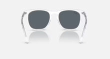 Cargar imagen en el visor de la galería, Ray-Ban RB2210 Sunglasses