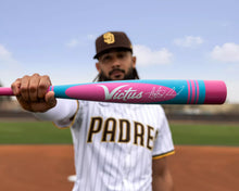 Load image into Gallery viewer, Victus Vibe Pro Crayon 2¾'' USSSA Bat (-10) Tatis Pink