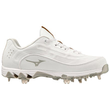 Load image into Gallery viewer, Mizuno 9-Spike Swift 8 Low Women's Metal Fastpitch Softball Cleat: White