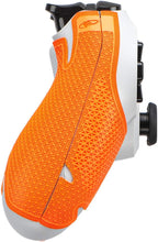 Cargar imagen en el visor de la galería, Lizard Skins DSP PS4 Controller Grip: 0.5mm Thick (Tangerine Orange)