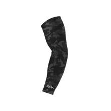 Cargar imagen en el visor de la galería, Junk Black Ops Arm Sleeve