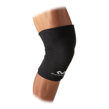 Cargar imagen en el visor de la galería, Flex Ice/Heat Therapy Knee/Thigh Compression Sleeve.McDavid Flex Ice/Heat Therapy Knee/Thigh Compression Sleeve