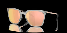 Cargar imagen en el visor de la galería, Oakley Sielo SQ Sunglasses
