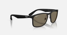 Cargar imagen en el visor de la galería, Ray-Ban RB4264CH Polarized+ Sunglasses
