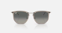 Cargar imagen en el visor de la galería, Ray-Ban 4451 Sunglasses
