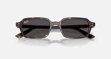 Cargar imagen en el visor de la galería, Ray-Ban RB4455 Zuri Bio-based Sunglasses

