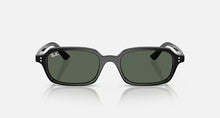 Cargar imagen en el visor de la galería, Ray-Ban Zuri Sunglasses
