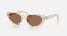 Cargar imagen en el visor de la galería, Ray-Ban RB4457D Sunglasses
