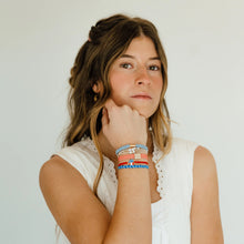 Cargar imagen en el visor de la galería, K'lani Free Hair Tie + Bracelet
