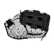 Cargar imagen en el visor de la galería, Mizuno GPP1151Y3P Prospect BB 11.5" Printed Baseball Glove
