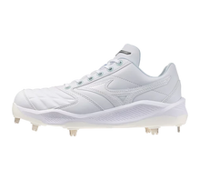 Cargar imagen en el visor de la galería, Mizuno Women's Pro Select Fastpitch Metal Softball Cleat- White
