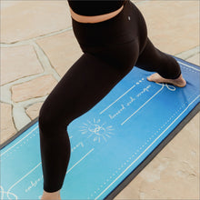 Cargar imagen en el visor de la galería, SOLD OUT: Ananta Yoga Towel
