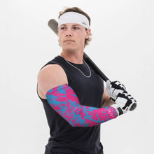 Cargar imagen en el visor de la galería, Junk Bubblegum Blue Arm Sleeve
