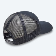 Load image into Gallery viewer, MEDALLION TRUCKER
