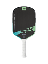 Cargar imagen en el visor de la galería, SLK Dauntless - Elongated
