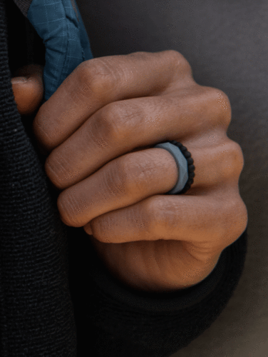 Qalo Stackable Rings Women's QALO Stackable Silicone Ring Set - Luna – TOP GEAR ATHLETICS