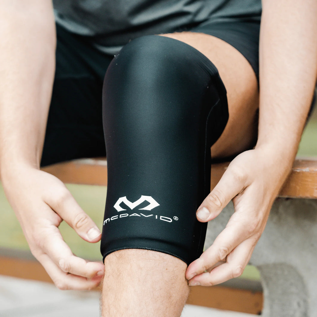 Flex Ice/Heat Therapy Knee/Thigh Compression Sleeve.McDavid Flex Ice/Heat Therapy Knee/Thigh Compression Sleeve