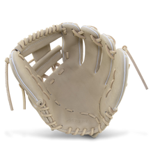 Cargar imagen en el visor de la galería, Marucci Ascension 42A2 11.25&quot; Infield Baseball Glove: MFG2AS42A2
